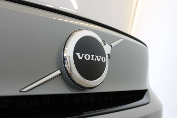 Volvo EX40 Extended Range Plus 185 kW image number 45