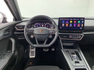 Car image 24