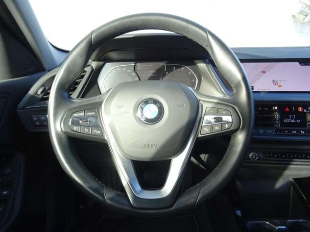 BMW 118i 104 kW image number 8