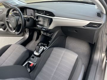 Car image 12