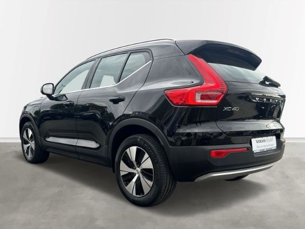 Volvo XC40 Recharge Plug-in Hybrid T4 Core 155 kW image number 4