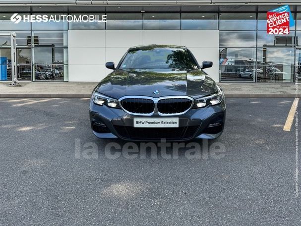 BMW 320i M Sport 135 kW image number 3