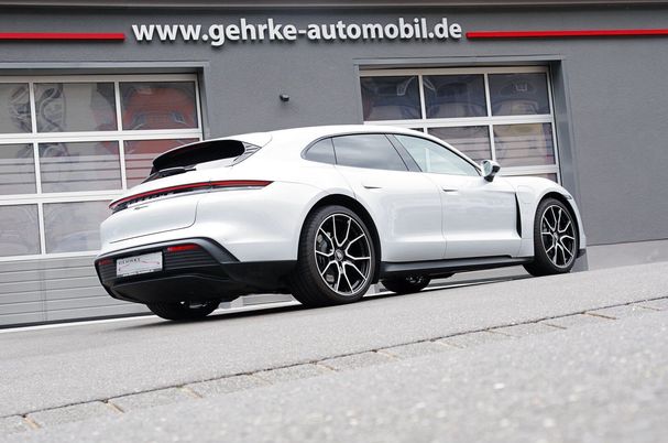 Porsche Taycan Sport Turismo 350 kW image number 25