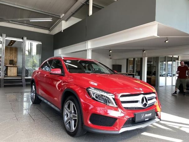 Mercedes-Benz GLA 220 d 7G-DCT Line 130 kW image number 2