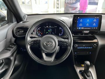 Car image 12