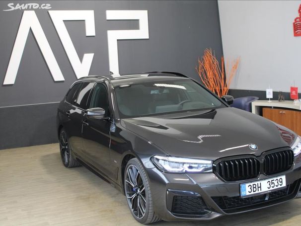 BMW 530d Touring M xDrive 210 kW image number 3