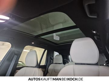 Car image 35