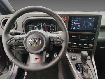 Car image 12