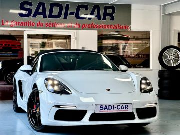 Car image 3