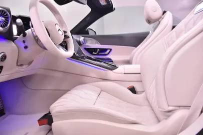 Car image 33
