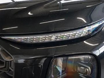 Car image 36