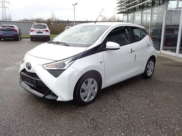 Toyota Aygo 53 kW image number 1