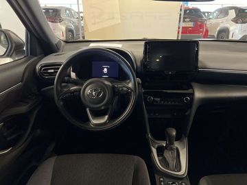 Car image 13