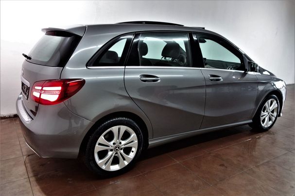 Mercedes-Benz B 220 4Matic Urban 135 kW image number 3