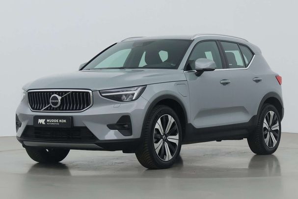 Volvo XC40 Recharge T4 Plus Bright 155 kW image number 8