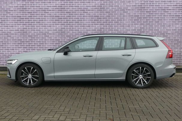 Volvo V60 T6 Recharge AWD Plus 257 kW image number 4