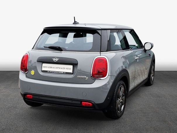 Mini Cooper SE Mini 135 kW image number 3