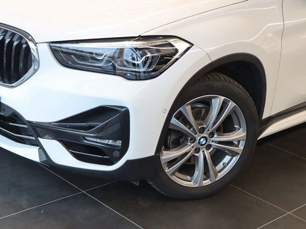 BMW X1 sDrive18i Sport Line 103 kW image number 5