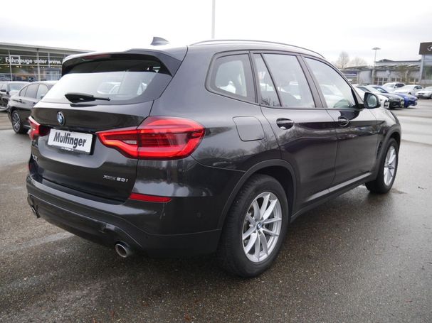 BMW X3 xDrive20i 135 kW image number 3