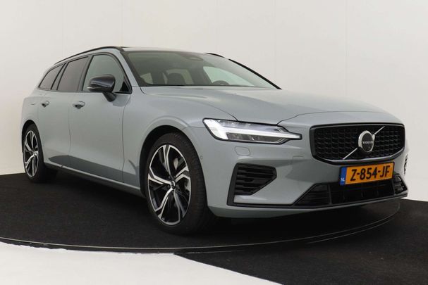 Volvo V60 T6 Recharge AWD 257 kW image number 11