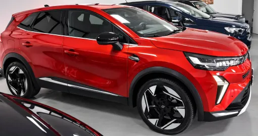 Car image 3