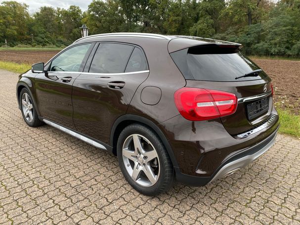 Mercedes-Benz GLA 250 4Matic 155 kW image number 9