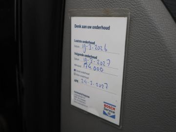 Car image 37
