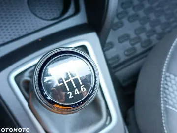 Car image 36