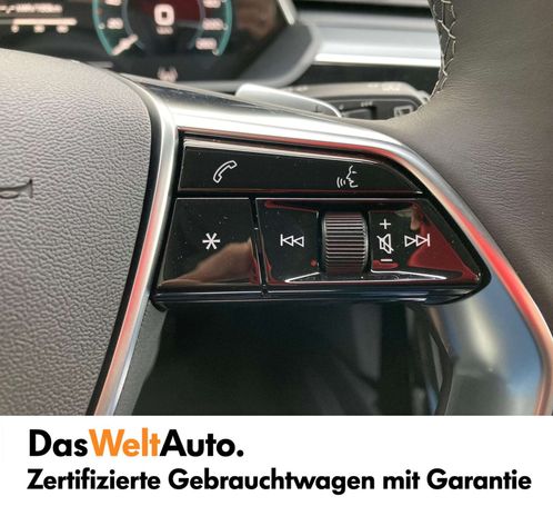 Audi Q8 55 quattro e-tron Business 250 kW image number 10