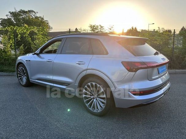 Audi e-tron 55 quattro 300 kW image number 13