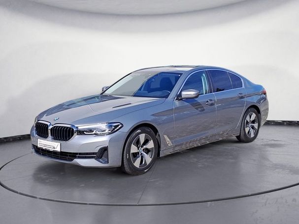 BMW 520i 135 kW image number 1