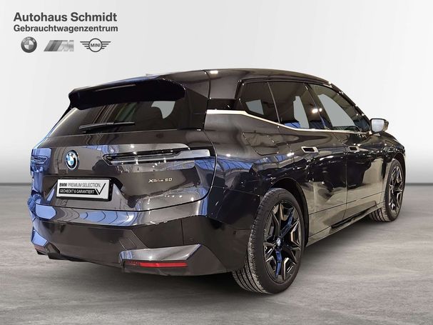 BMW iX xDrive50 385 kW image number 2