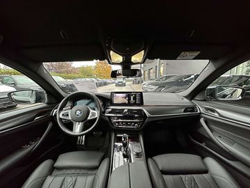 Car image 41