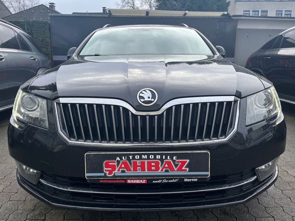 Skoda Superb Combi 4x4 Exclusive 125 kW image number 3