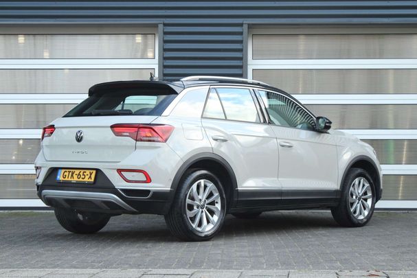 Volkswagen T-Roc 1.5 TSI Style DSG 110 kW image number 2