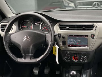 Car image 20