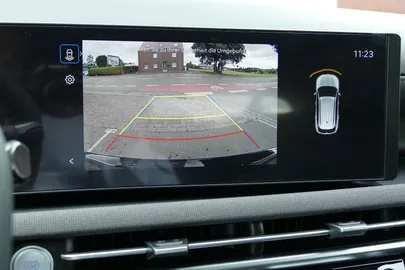 Car image 22