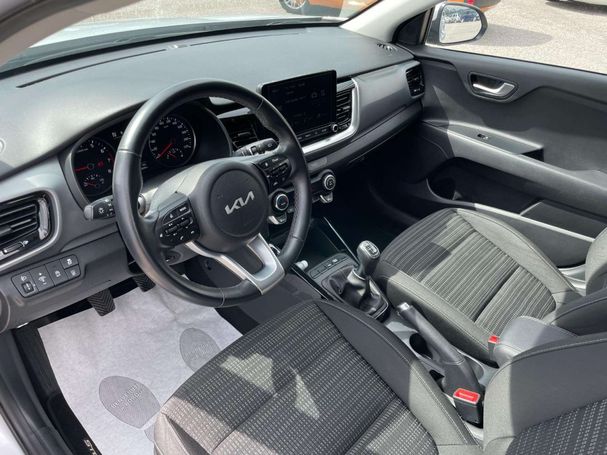 Kia Stonic 1.0 T-GDi 100 74 kW image number 5