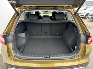 Car image 33