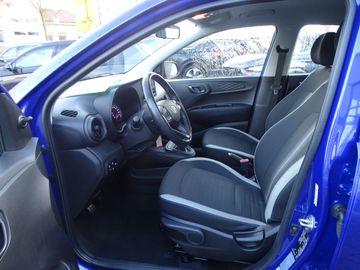 Car image 11