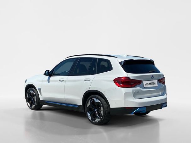 BMW iX3 Impressive 210 kW image number 4