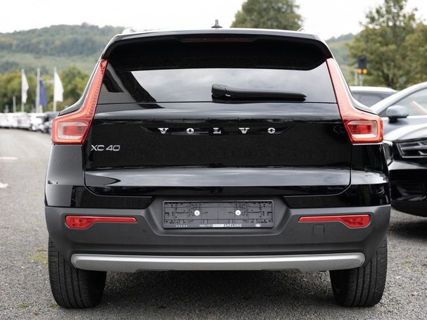 Volvo XC40 Recharge T4 Inscription Expression 155 kW image number 3