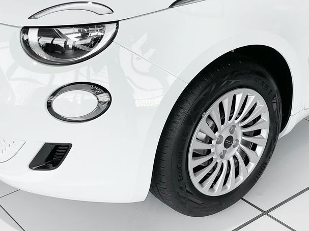 Fiat 500 e 70 kW image number 13