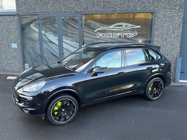 Porsche Cayenne S Hybrid 306 kW image number 2