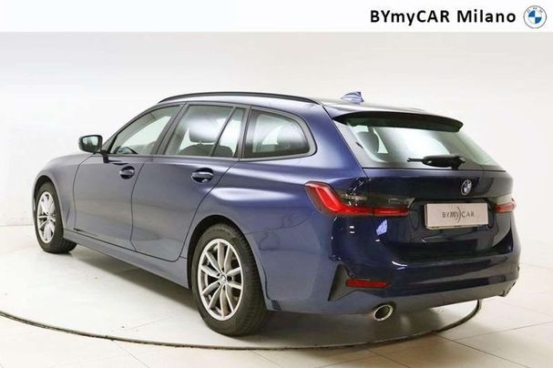 BMW 320d Touring Advantage 140 kW image number 4