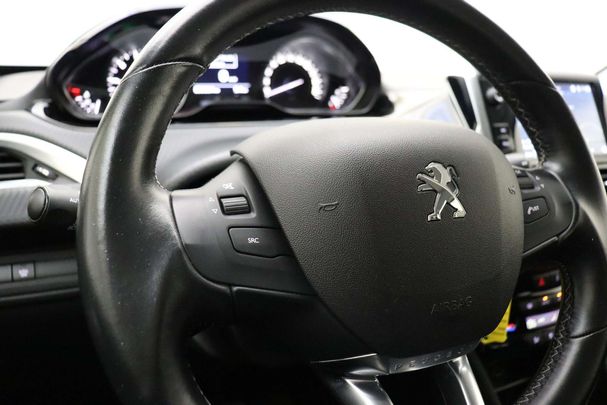 Peugeot 208 PureTech Allure 60 kW image number 27