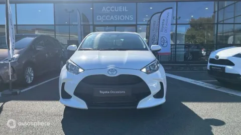 Car image 3