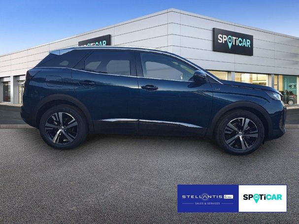 Peugeot 3008 1.2 Hybrid 136 GT 100 kW image number 4