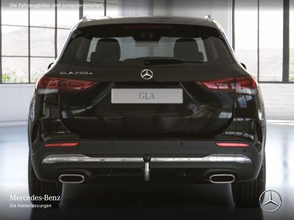 Mercedes-Benz GLA 250 e 160 kW image number 7