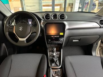 Car image 6